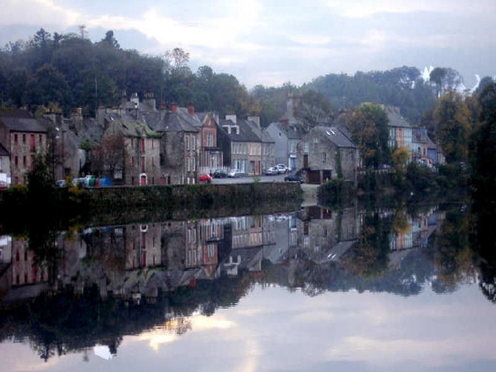 Lennonlodge * Ramelton